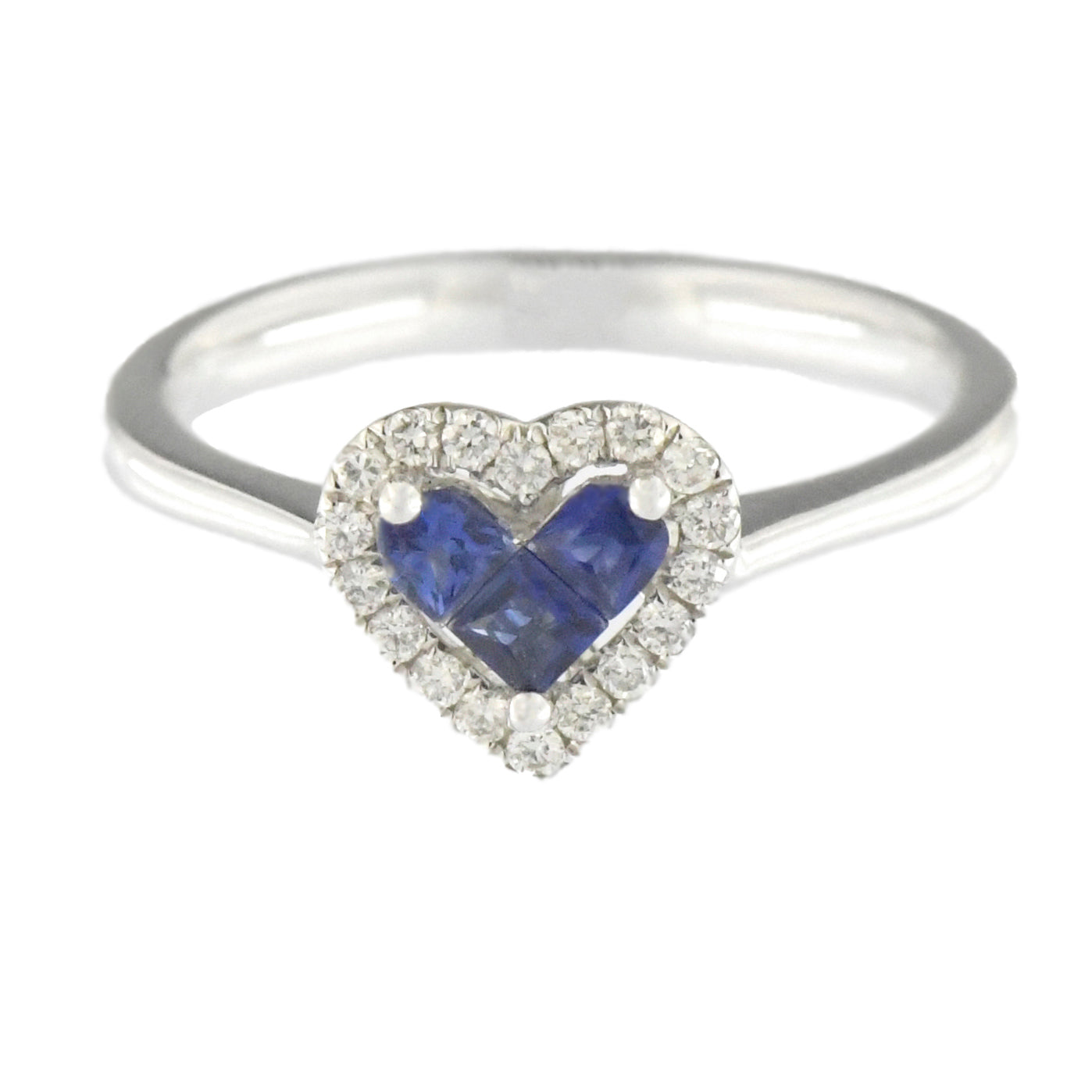 Anello in Oro a Cuore in Oro Bianco con Zaffiri e Diamanti Naturali