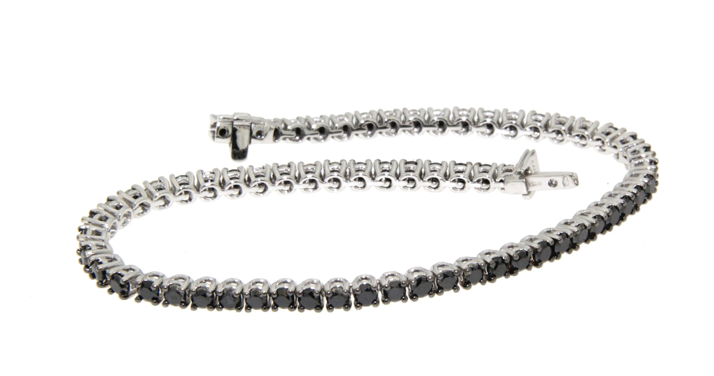 Bracciale tennis in oro con diamanti neri