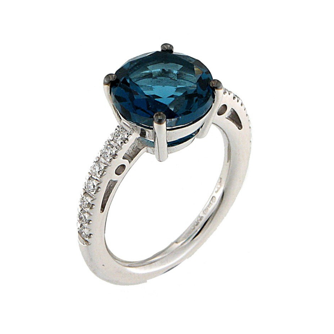 Anello in Oro Bianco con Topazio Blu London e Diamanti